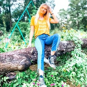 💜 Think Hippie Thoughts